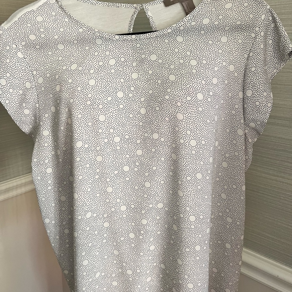 Forever 21 White and Black Polka Dot Short Sleeve Blouse